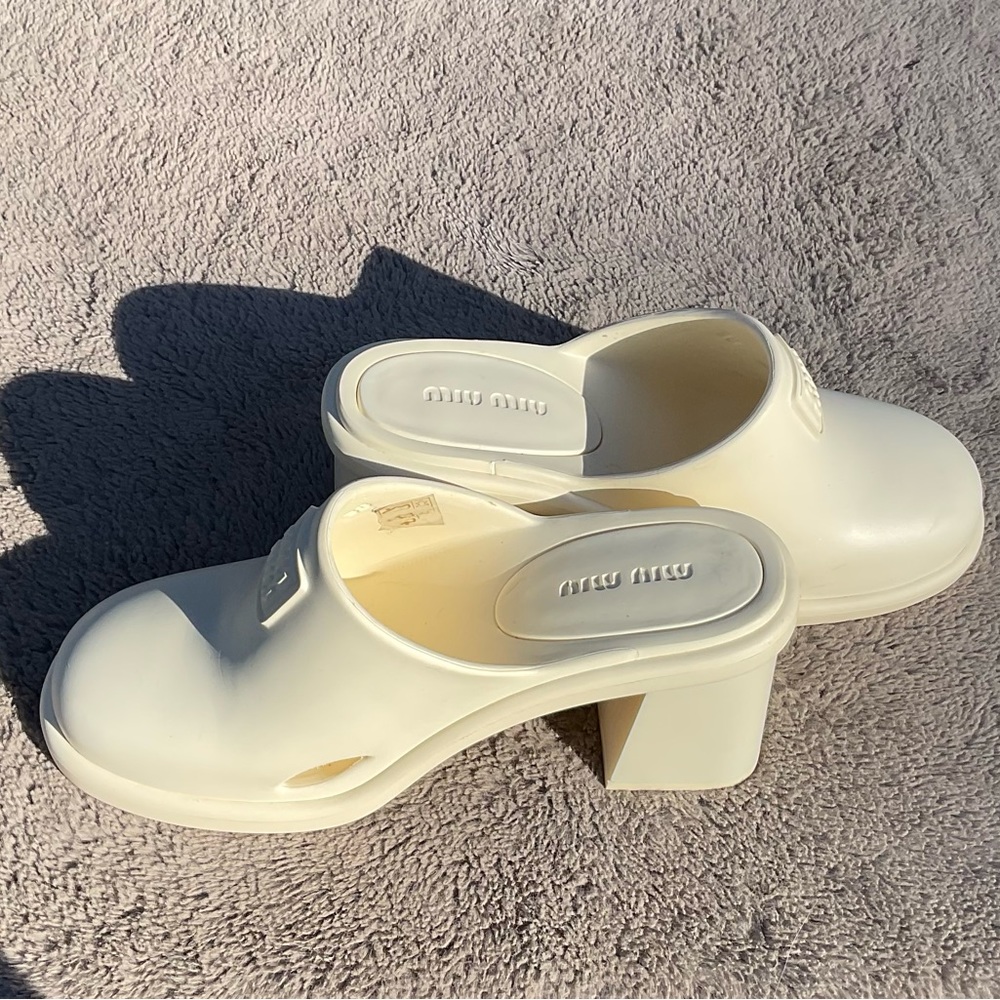 MIU MIU Rubber Mules Sabots size 8 SOLD - Picture 4 of 7